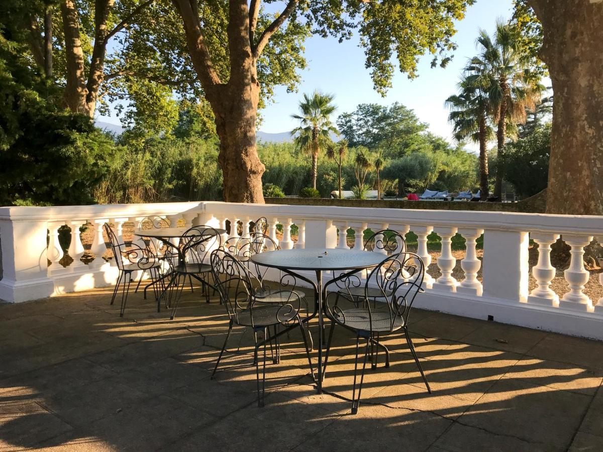 Bed and Breakfast Domaine Castell De Bles Saint-Génis Exterior foto