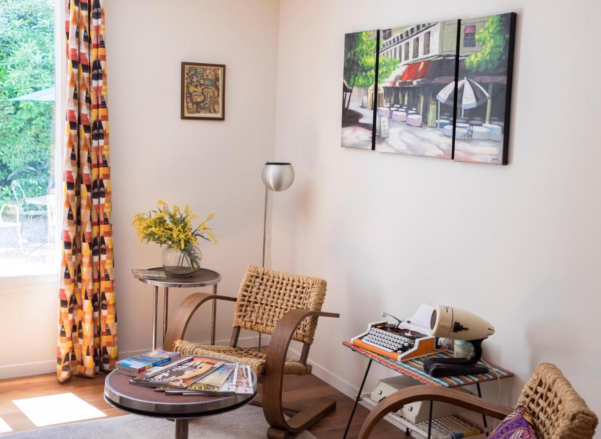 Bed and Breakfast Domaine Castell De Bles Saint-Génis Exterior foto