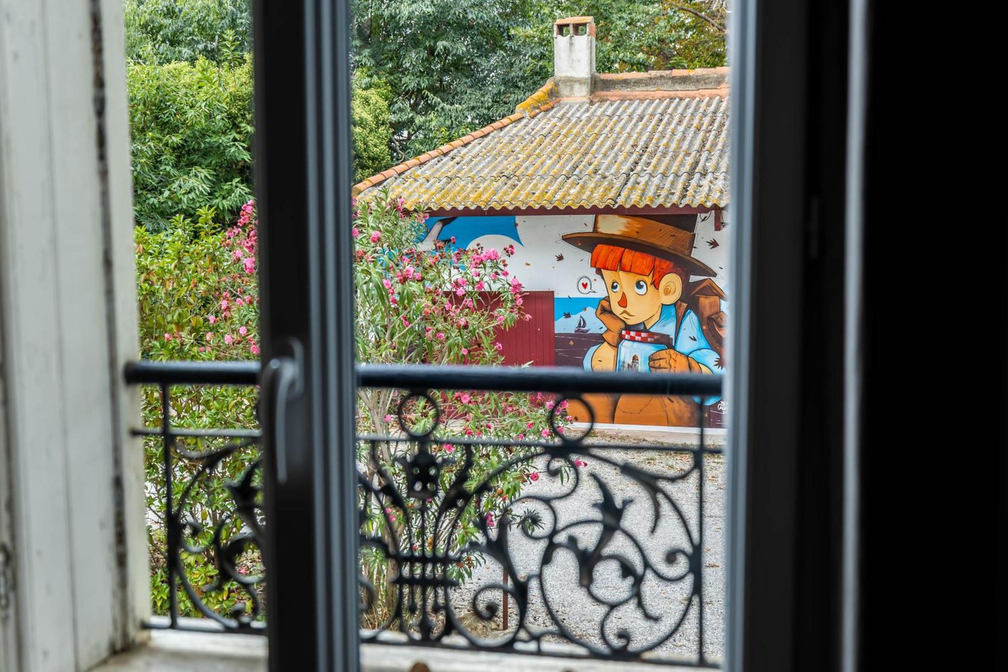 Bed and Breakfast Domaine Castell De Bles Saint-Génis Exterior foto