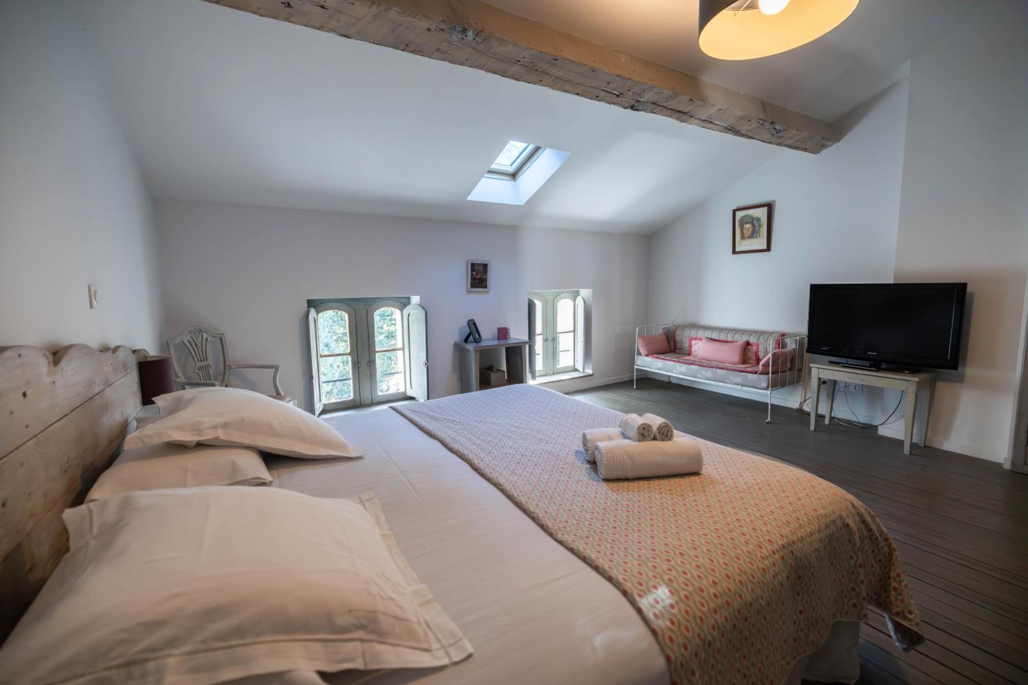 Bed and Breakfast Domaine Castell De Bles Saint-Génis Zimmer foto