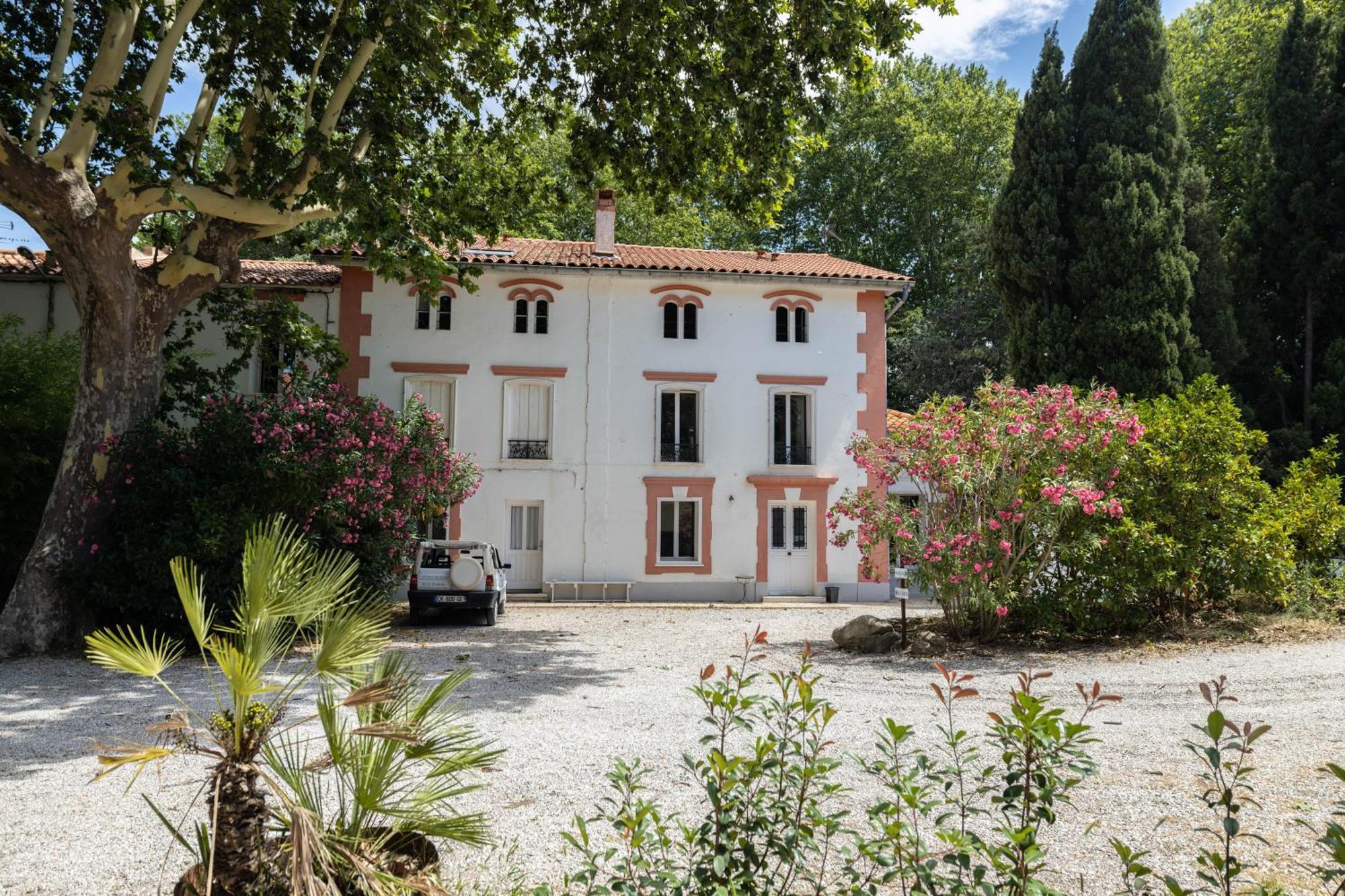 Bed and Breakfast Domaine Castell De Bles Saint-Génis Exterior foto