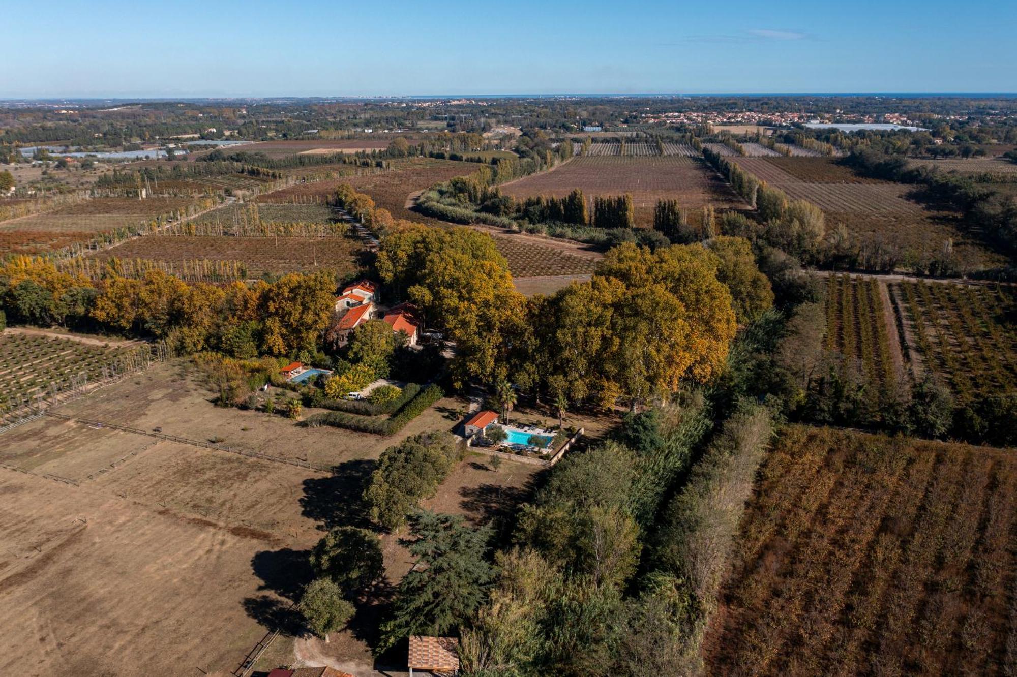 Bed and Breakfast Domaine Castell De Bles Saint-Génis Exterior foto