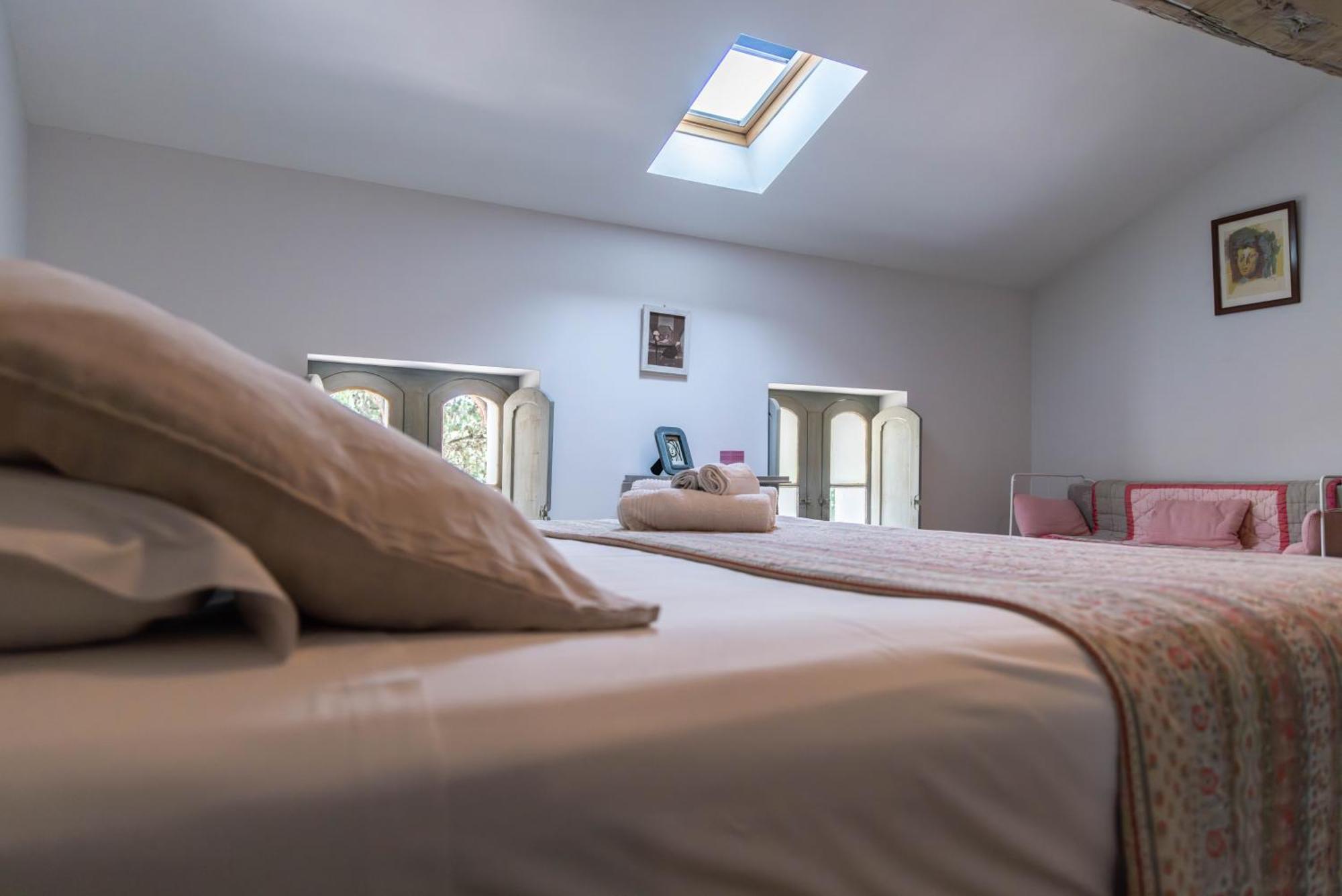 Bed and Breakfast Domaine Castell De Bles Saint-Génis Zimmer foto
