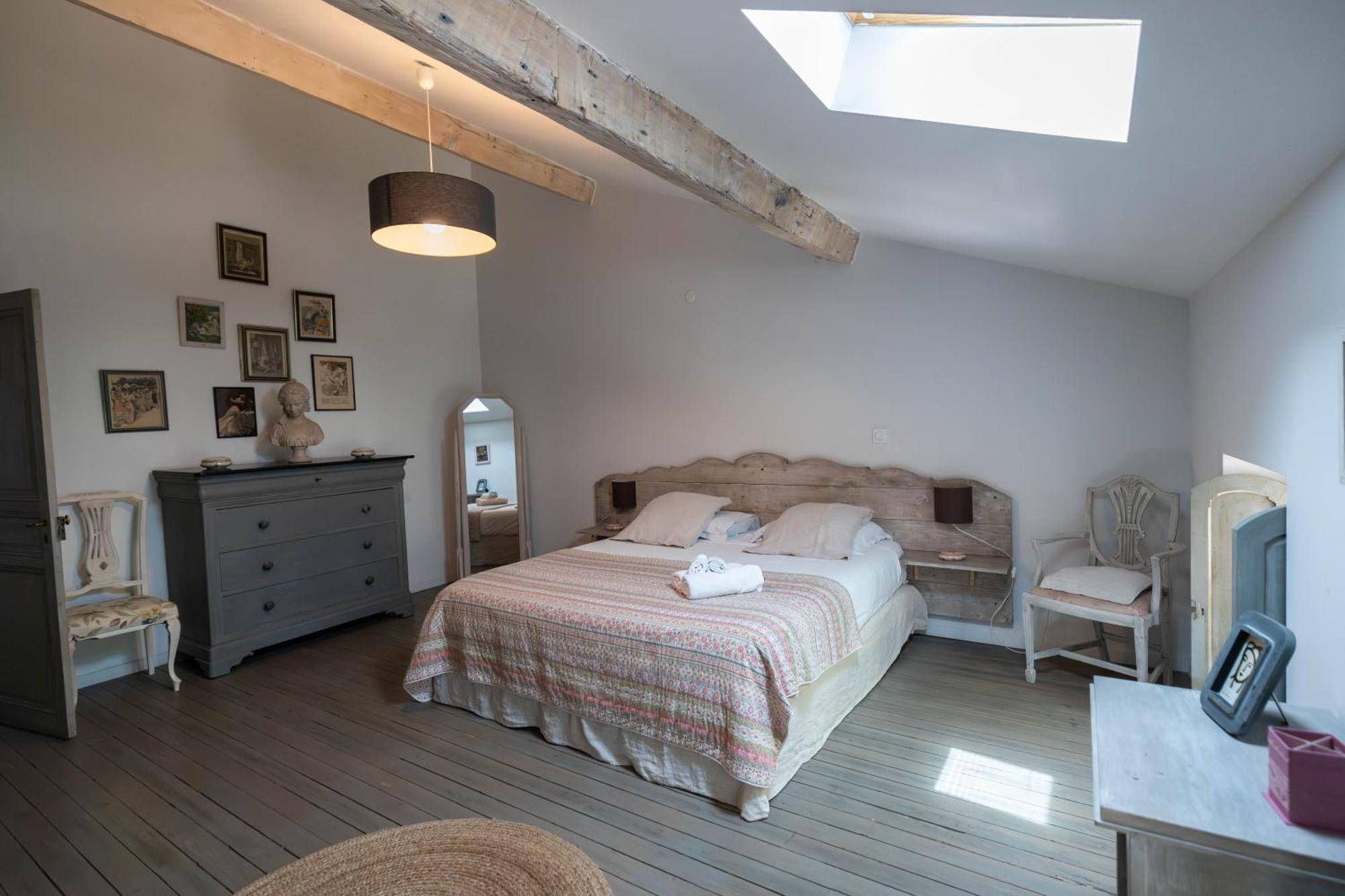 Bed and Breakfast Domaine Castell De Bles Saint-Génis Zimmer foto