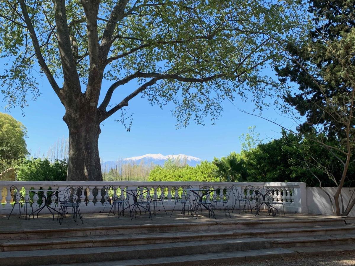 Bed and Breakfast Domaine Castell De Bles Saint-Génis Exterior foto